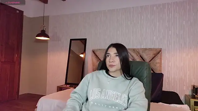 Snapshot of Aurora_jones11 chatting on 10-09-25, 04:10 Aurora jones11 online show from 10-09-25, 04:10