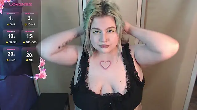 Alice Bunny666 online show from 10-18-25, 03:57