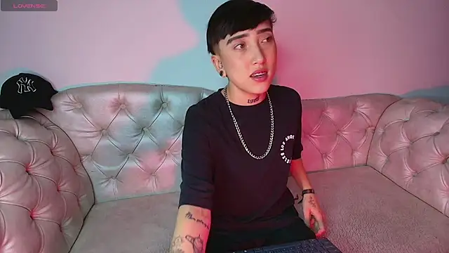 Eryx Eriscor online show from 09-26-25, 02:32