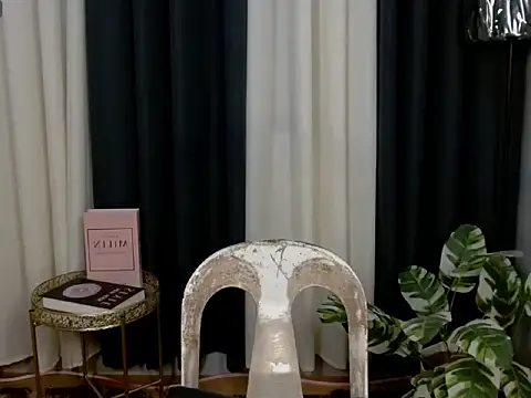 Kiethmadison Miller online show from 09-14-25, 08:46