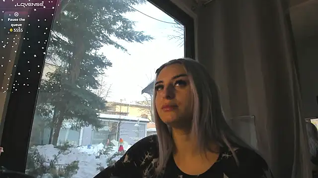 Ella Vee online show from 02-20-26, 06:59