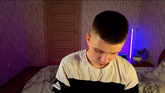 Denisx444 online show from 10-16-25, 09:54