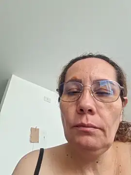 Snapshot of nohak_model chatting on 10-10-25, 01:43 nohak model online show from 10-10-25, 01:43