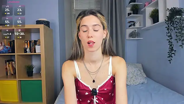 Snapshot of AntonettaTarring chatting on 10-10-25, 07:29 AntonettaTarring online show from 10-10-25, 07:29