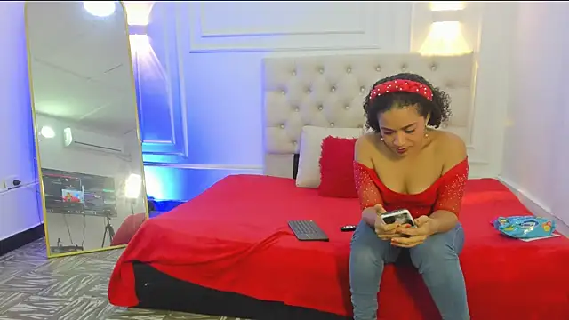 charlotte dante212 online show from 06-08-26, 02:56