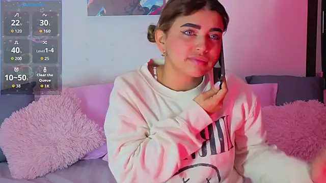 Snapshot of Lyra-Richter chatting on 09-20-25, 11:44 Lyra-Richter online show from 09-20-25, 11:44