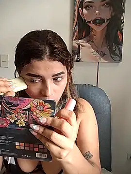 Snapshot of Lyra-Richter chatting on 10-01-25, 03:40 Lyra-Richter online show from 10-01-25, 03:40