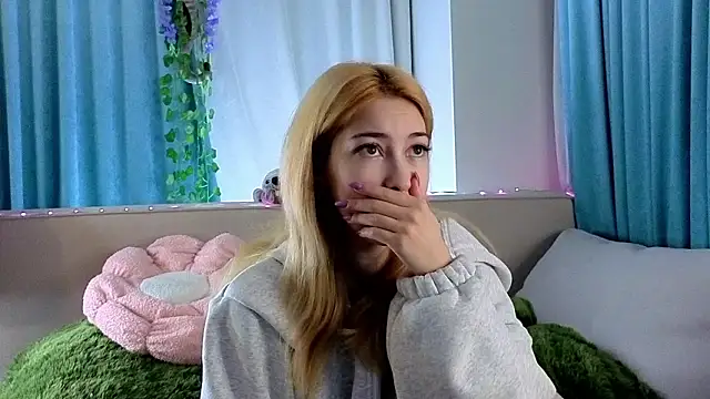 AngelicRice online show from 02-19-26, 01:07