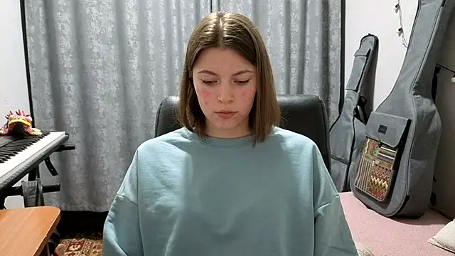 CutieAnny online show from 05-23-26, 09:08
