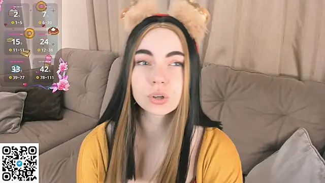 EvaBlimey online show from 11-29-25, 05:43