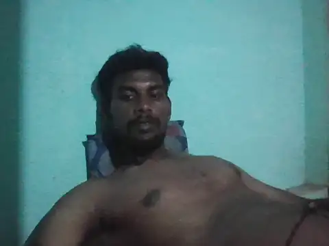 Snapshot of Tamilgud23 chatting on 10-05-25, 03:32 Tamilgud23 online show from 10-05-25, 03:32
