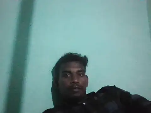 Snapshot of Tamilgud23 chatting on 10-17-25, 03:47 Tamilgud23 online show from 10-17-25, 03:47