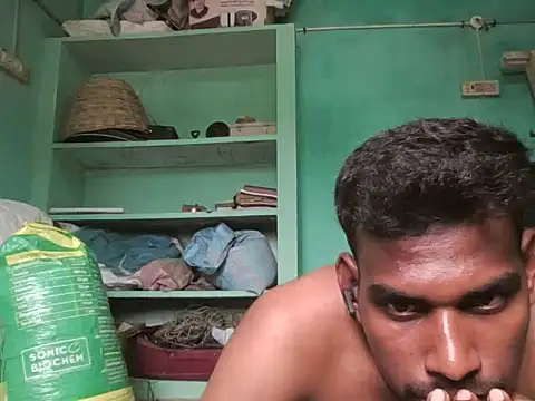 Snapshot of Tamilgud23 chatting on 10-20-25, 06:47 Tamilgud23 online show from 10-20-25, 06:47