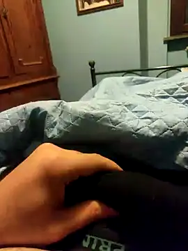   Mike    online show from 10-01-25, 01:55