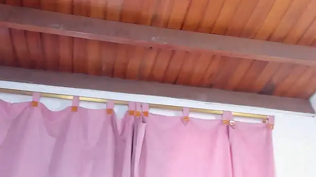 Alexa-Hunter online show from 03-10-26, 08:36