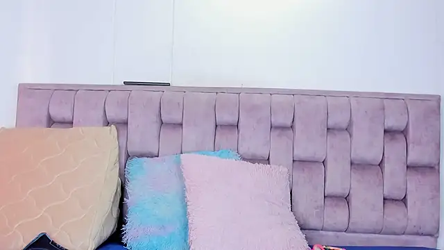 Alexa-Hunter online show from 04-11-26, 09:52