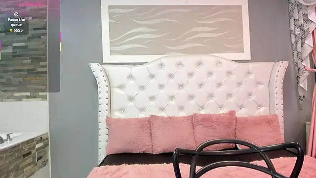  camila ortiz online show from 09-30-25, 08:03