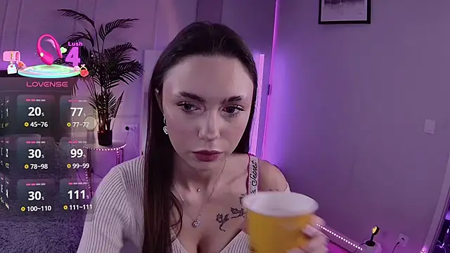 Snapshot of Leri_Star chatting on 10-05-25, 09:24 Leri Star online show from 10-05-25, 09:24