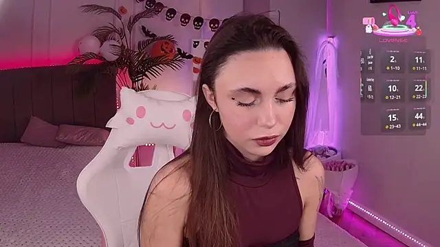 Snapshot of Leri_Star chatting on 11-01-25, 08:44 Leri Star online show from 11-01-25, 08:44