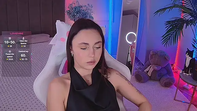 Snapshot of Leri_Star chatting on 11-16-25, 06:13 Leri Star online show from 11-16-25, 06:13