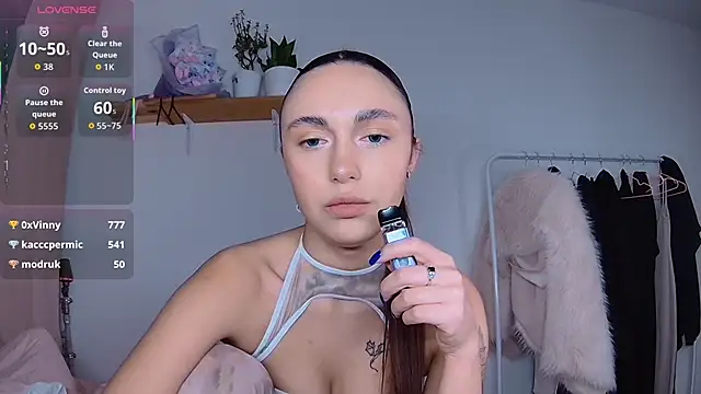 Snapshot of Leri_Star chatting on 11-30-25, 07:40 Leri Star online show from 11-30-25, 07:40