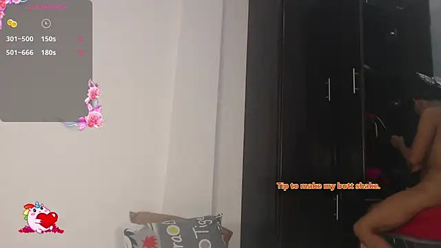 Snapshot of Aprill18_ chatting on 11-26-25, 01:12 Aprill18 online show from 11-26-25, 01:12