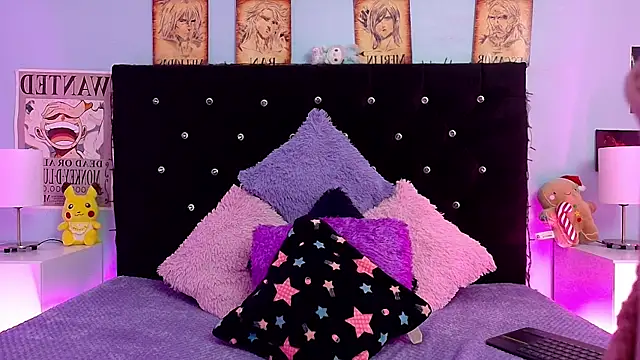 Snapshot of lizz_bela1 chatting on 05-18-26, 10:37 lizz bela1 online show from 05-18-26, 10:37