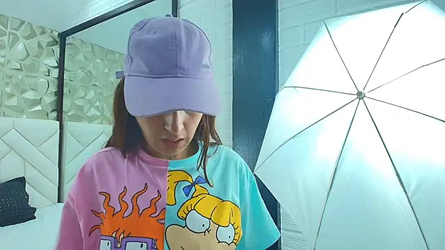 alaska  williams   online show from 09-21-25, 10:55