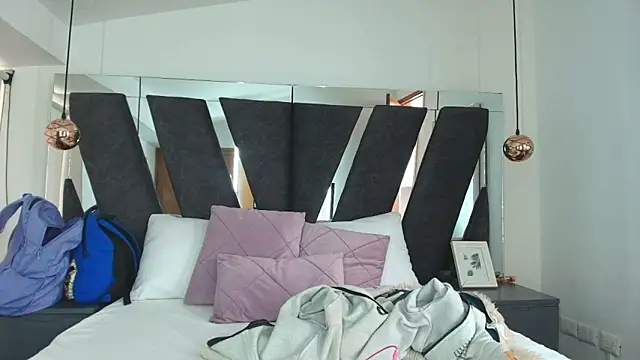 Snapshot of alaska__williams__ chatting on 11-23-25, 03:34 alaska williams online show from 11-23-25, 03:34