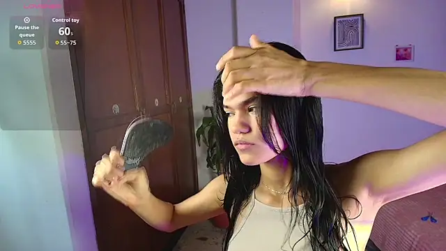 emycarver09 online show from 11-03-25, 12:06