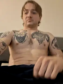 Snapshot of Mr_nightfall chatting on 11-14-25, 03:38 Mr nightfall online show from 11-14-25, 03:38