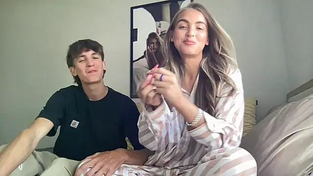 ShaniRea online show from 09-19-25, 09:26