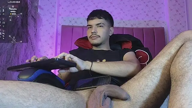 Snapshot of Snowlann chatting on 09-12-25, 05:40 Snowlann online show from 09-12-25, 05:40