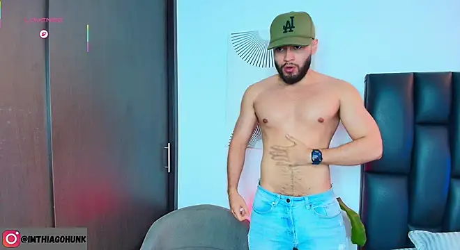 ThiagoHunk online show from 04-23-26, 09:50