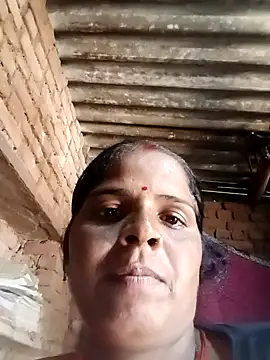 Snapshot of Sapna_cutt chatting on 09-12-25, 04:01 Sapna cutt online show from 09-12-25, 04:01