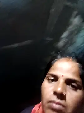 Snapshot of Sapna_cutt chatting on 09-12-25, 05:46 Sapna cutt online show from 09-12-25, 05:46