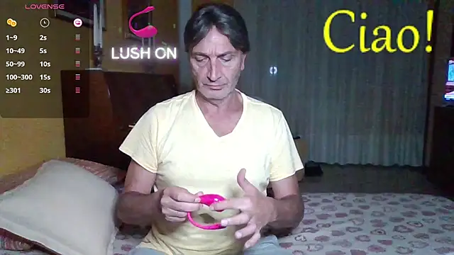 Snapshot of lattediyak chatting on 09-10-25, 12:32 lattediyak online show from 09-10-25, 12:32