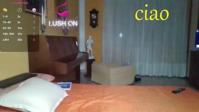 Snapshot of lattediyak chatting on 10-16-25, 11:28 lattediyak online show from 10-16-25, 11:28