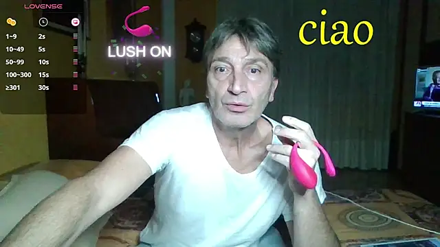 Snapshot of lattediyak chatting on 11-29-25, 01:41 lattediyak online show from 11-29-25, 01:41