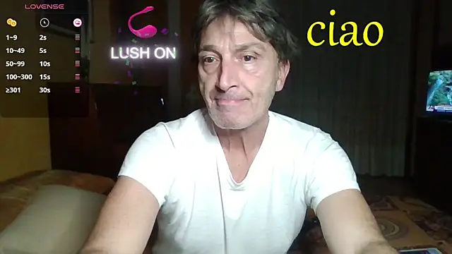 Snapshot of lattediyak chatting on 11-30-25, 01:42 lattediyak online show from 11-30-25, 01:42