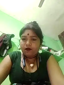 Snapshot of Rashili_jaan chatting on 11-05-25, 03:45 Rashili jaan online show from 11-05-25, 03:45