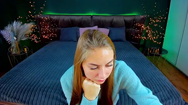 Snapshot of MilaAddams chatting on 10-07-25, 05:48 MilaAddams online show from 10-07-25, 05:48