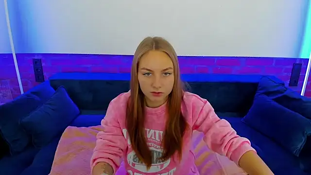 MilaAddams online show from 11-11-25, 06:35