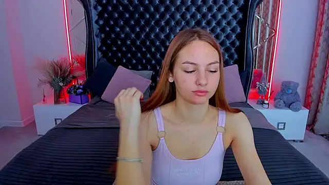 MilaAddams online show from 06-12-26, 05:50