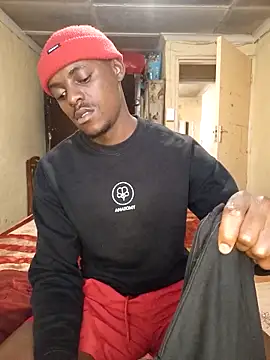 Hluga 25 online show from 11-15-25, 02:02