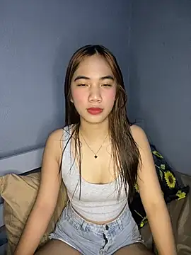 Snapshot of Shy_SexyLady chatting on 03-20-26, 10:09 Shy SexyLady online show from 03-20-26, 10:09