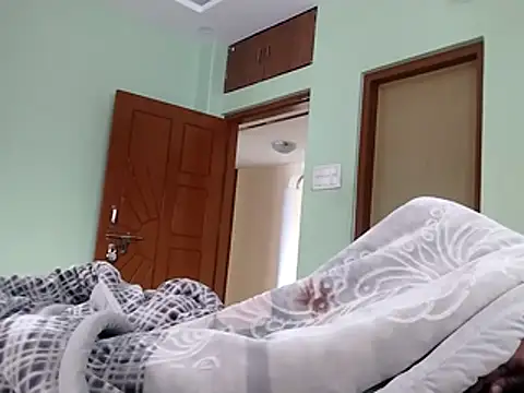 NehaQn online show from 03-03-26, 07:25