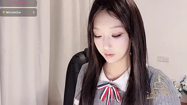 Winnie666- online show from 10-13-25, 03:12