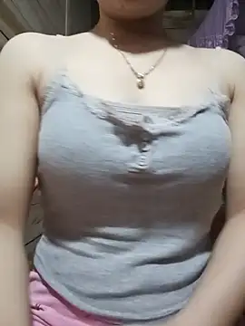 Snapshot of LucyyLy chatting on 05-25-26, 12:22 LucyyLy online show from 05-25-26, 12:22