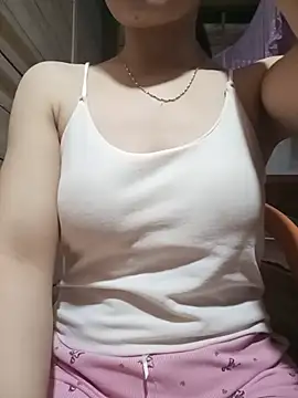 Snapshot of LucyyLy chatting on 06-18-26, 10:58 LucyyLy online show from 06-18-26, 10:58
